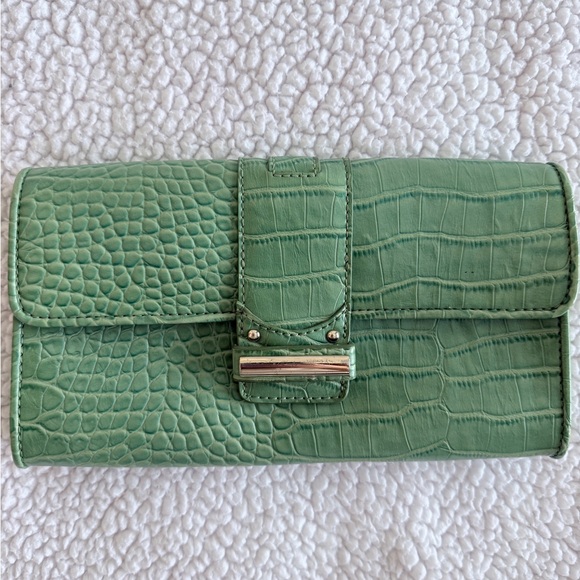 LOFT Handbags - Green Crocodile (look)-Embossed Clutch
